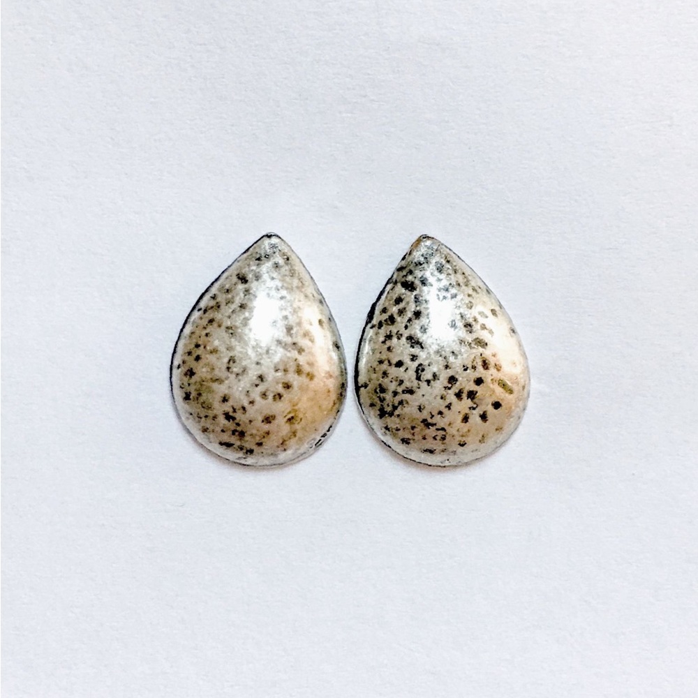 NEW SILPADA Earrings Sterling Silver Teardrop Stud P3257 NEW IN SILPADA BOX